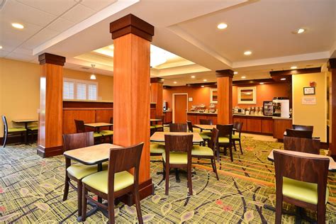 Fairfield Inn & Suites Cherokee .
